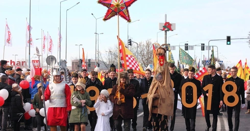 Orszak w kolorze miedzi