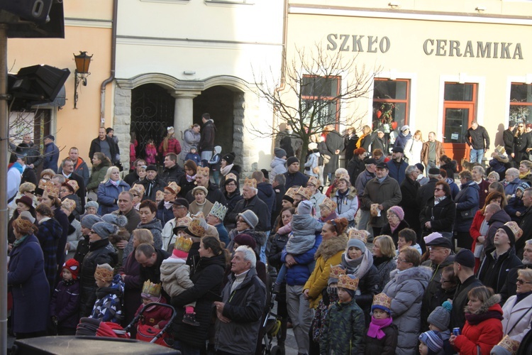 Tłumy na rynku