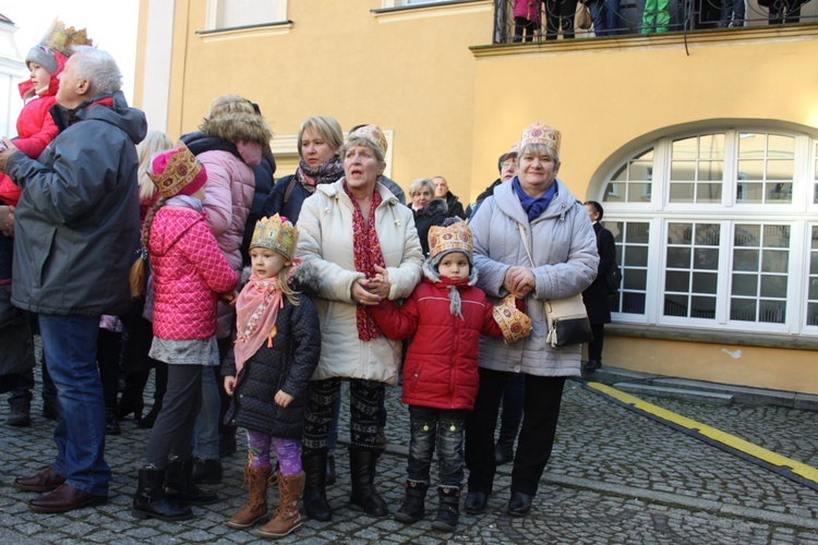 Tłumy na rynku