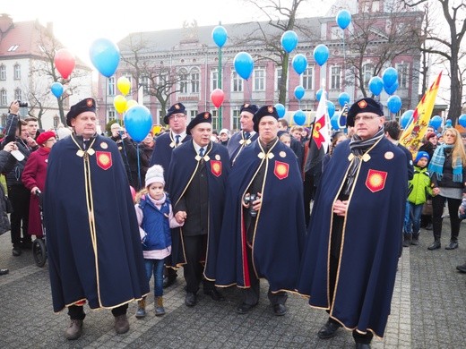 Orszak Trzech Króli w Zabrzu - część 1
