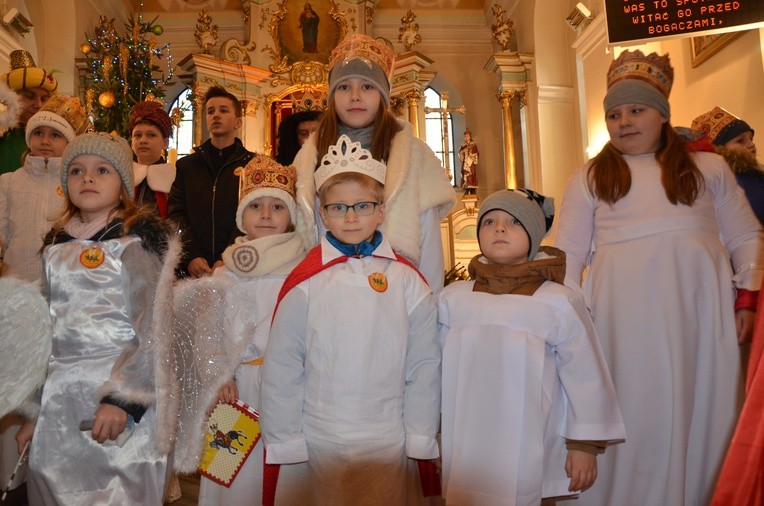 Karniewo. Orszak Trzech Króli