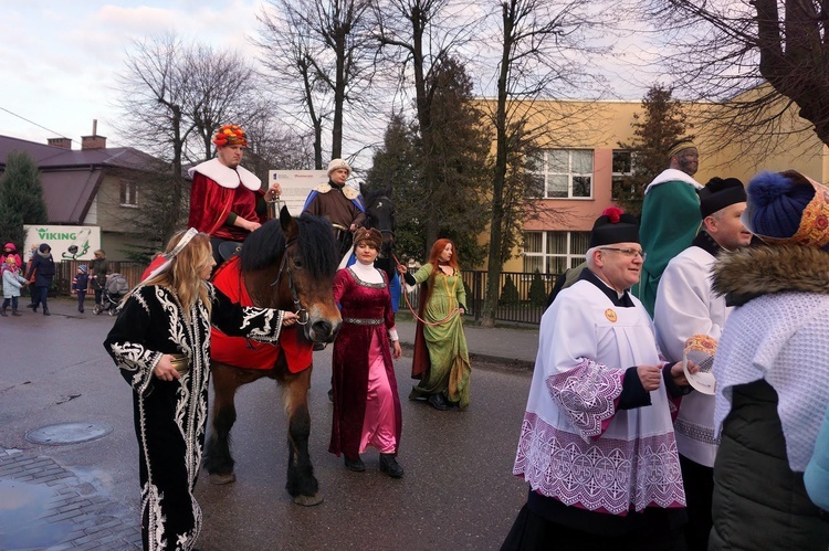 Maków Mazowiecki. Orszak Trzech Króli