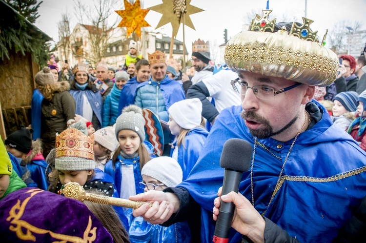 Poszli w Piasecznie za mędrcami. Do Dzieciątka