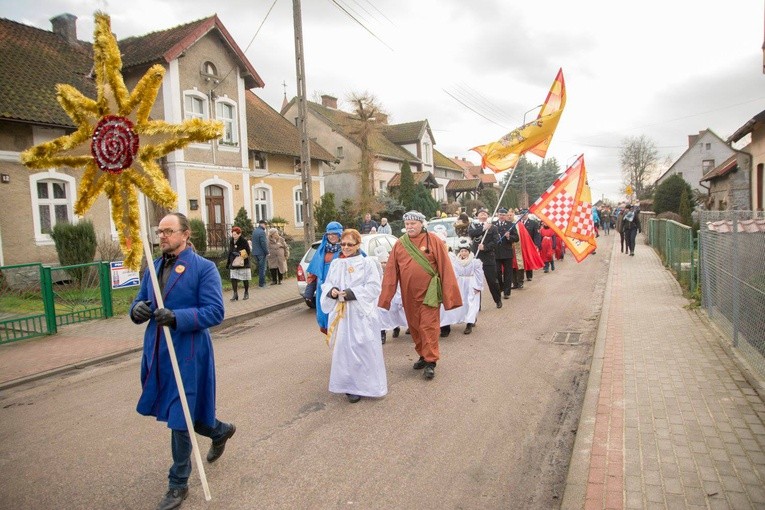 Orszak w Jedwabnie