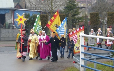 Królowie szukali Dzieciątka we Włosienicy