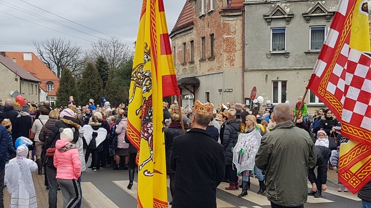 Orszak Trzech Króli w Smolcu cz. 1