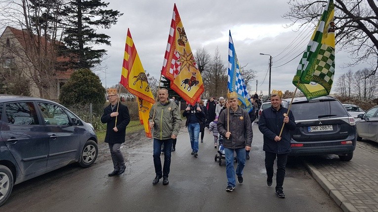 Orszak Trzech Króli w Smolcu cz. 1