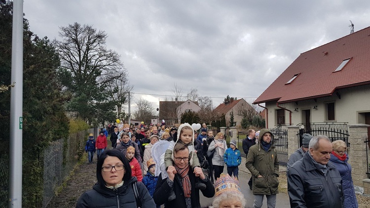 Orszak Trzech Króli w Smolcu cz. 1