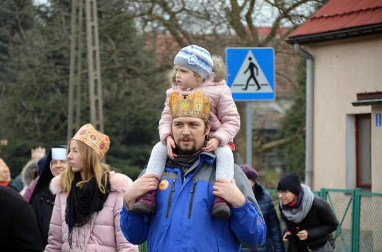 Orszak Trzech Króli w Mrozowie cz.2