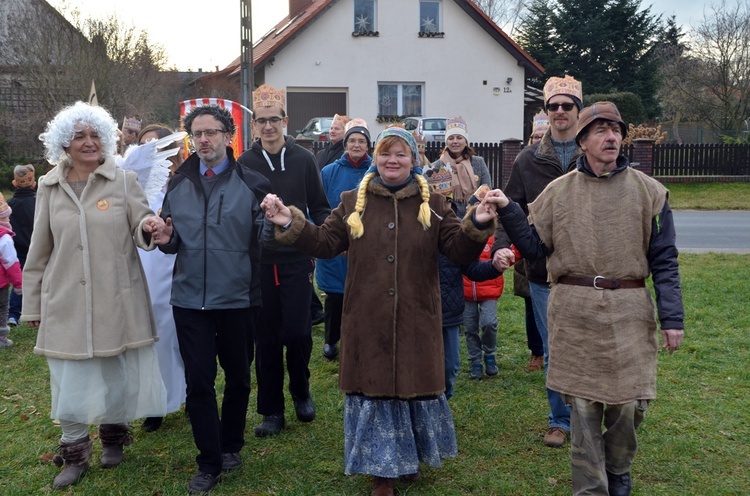 Orszak Trzech Króli w Mrozowie cz.2