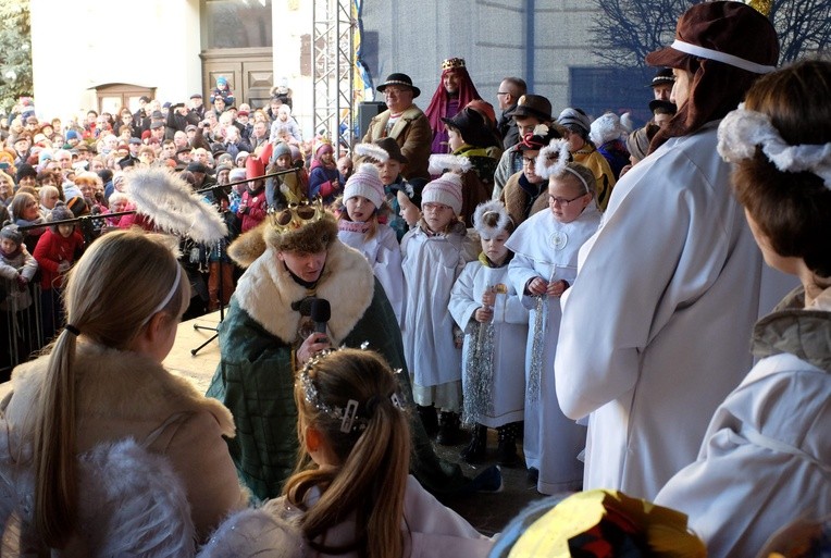 Orszak Trzech Króli w Głogowie, część 1