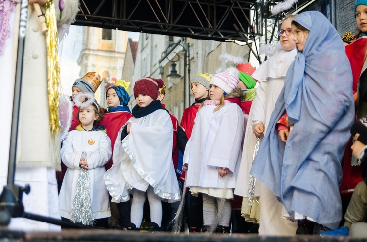 Orszak Trzech Króli w Głogowie, część 2