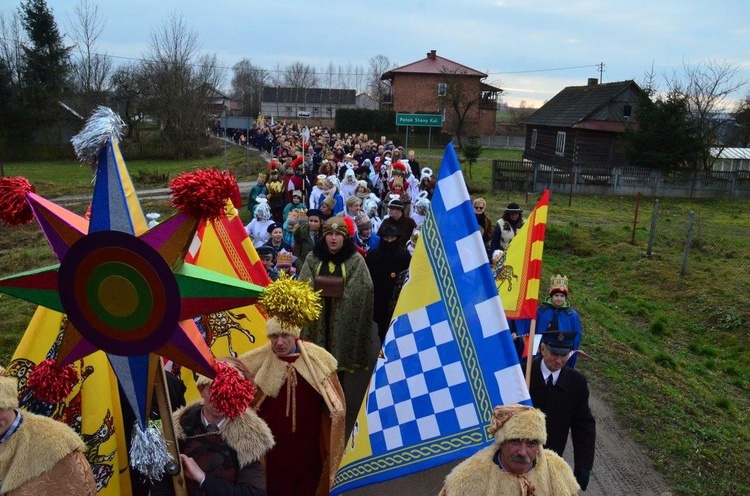 Orszak Trzech Króli w parafii Potok Stany