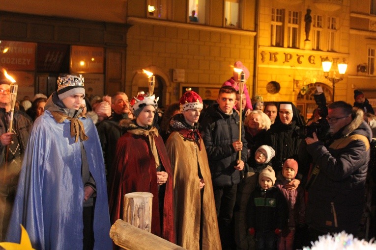 Kłodzka szopka zanjduje się pod Ratuszem 