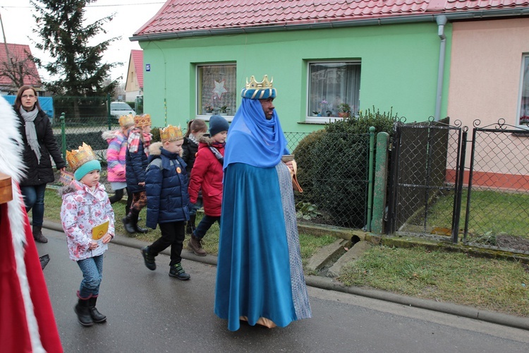 Orszak Trzech Króli w Siechnicach cz. 1