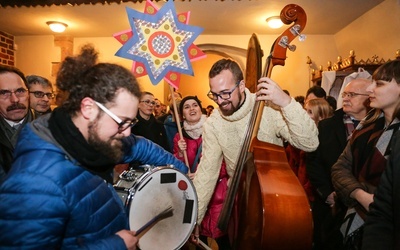 Kolędowanie w Kościółku Akademickim w Rybniku (6 styczynia 2018)