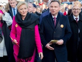 Prezydent: Każdy człowiek może przyjść i być między nami, Polakami 