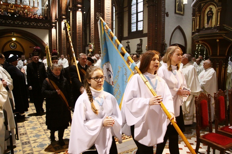 Święcenia biskupie ks. Andrzeja Iwaneckiego - cz. 1