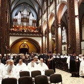 Święcenia biskupie ks. Andrzeja Iwaneckiego - cz. 1