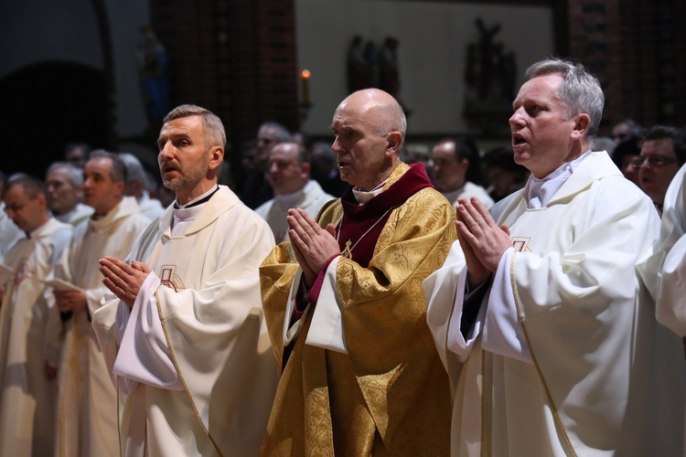 Święcenia biskupie ks. Andrzeja Iwaneckiego - cz. 2