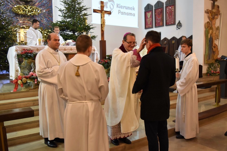 Chcą płynąć i lecieć do Panamy