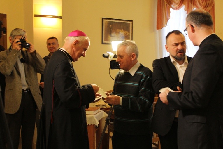 Spotkanie opłatkow dla dziennikarzy w budynku WSD