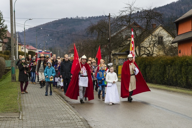 Orszak Trzech Króli w Międzybrodziu Żywieckim - 2018