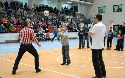 Kibicuj na VI Turnieju Futsalu Księży