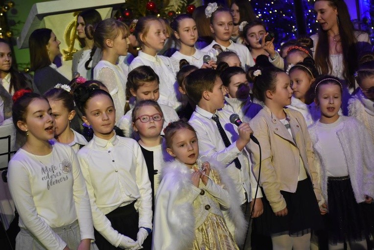 Koncert kolęd Diakonii Effatha w Strzegomiu.
