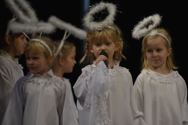 2. dzień XXVI Świdnickiego Przeglądu Zespołów Kolędniczych - 9 stycznia