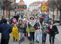 Mali kolędnicy w Płocku