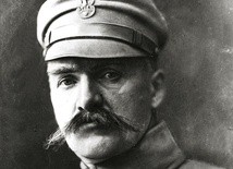 Józef Piłsudski w styczniu 1918 r. był więziony  przez Niemców w twierdzy w Magdeburgu.
