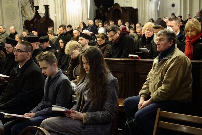 Nadanie tytułu doktora honoris causa prof. Rémiemu Brague'owi