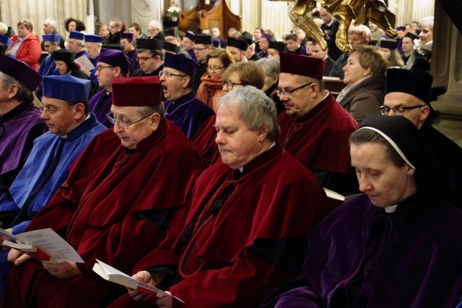 Nadanie tytułu doktora honoris causa prof. Rémiemu Brague'owi