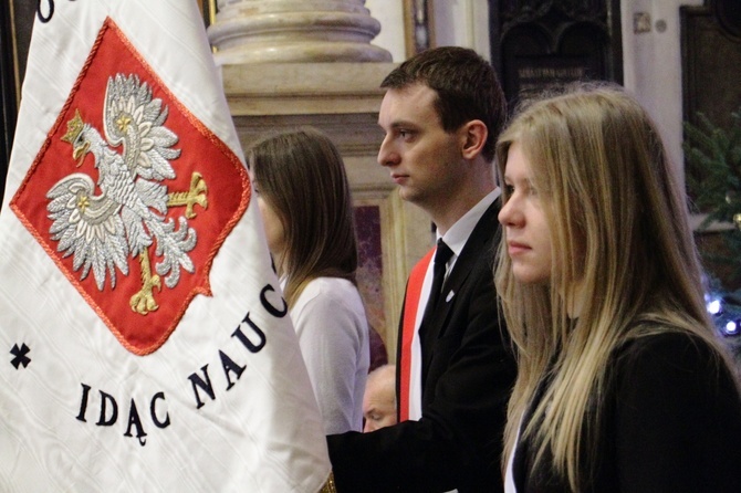 Nadanie tytułu doktora honoris causa prof. Rémiemu Brague'owi