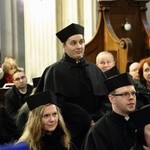 Nadanie tytułu doktora honoris causa prof. Rémiemu Brague'owi