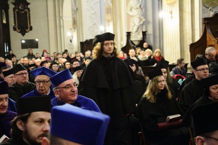 Nadanie tytułu doktora honoris causa prof. Rémiemu Brague'owi