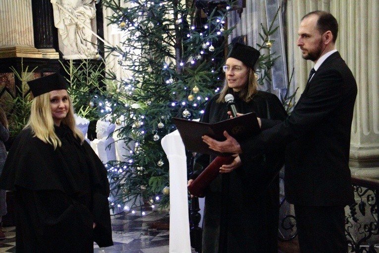 Nadanie tytułu doktora honoris causa prof. Rémiemu Brague'owi