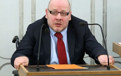 Senator Jan Filip Libicki w nowych barwach klubowych