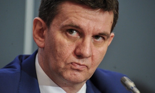 Szef kontrwywiadu wojskowego podał się do dymisji