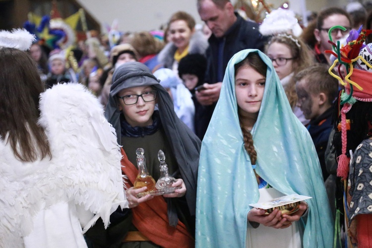 Kolędnicy misyjni w Tylmanowej