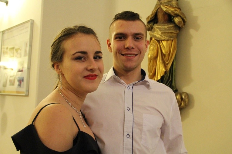 Studniówka w KLO w Henrykowie