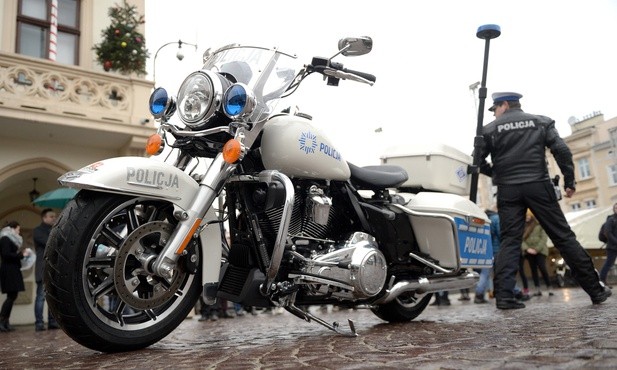 Policjanci na Harleyu