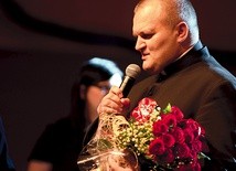 Kapłan w ubiegłym roku  za swoje działania, także dla ekumenizmu, otrzymał tytuł Honorowego Obywatela Gminy Świdnica.