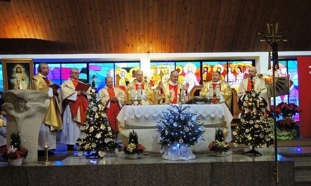 Biskup Tadeusz Rakoczy przewodniczył Mszy św. dla członków Akcji Katolickiej