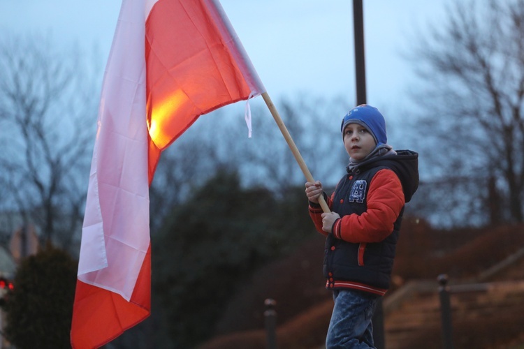 Obrońcy życia pikietowali na placu Chrobrego w Bielsku-Białej