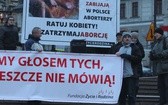 Obrońcy życia pikietowali na placu Chrobrego w Bielsku-Białej