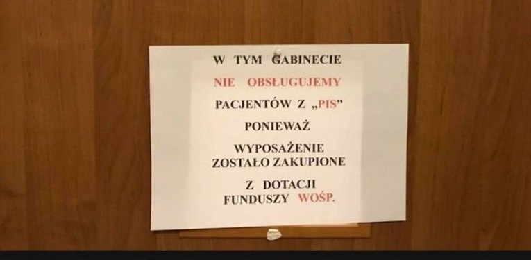 Lekarz tłumaczy się z kartki o wyborcach PiS