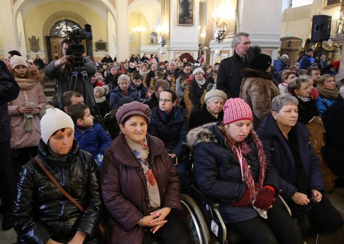 Dzieci roratnie u świętego Józefa