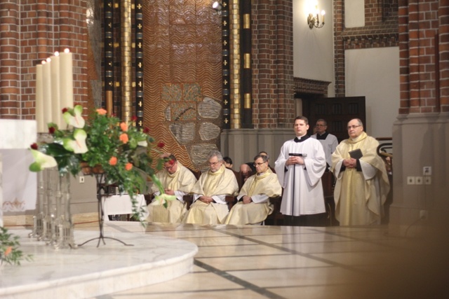 Ingres bp. Romualda Kamińskiego do praskiej katedry